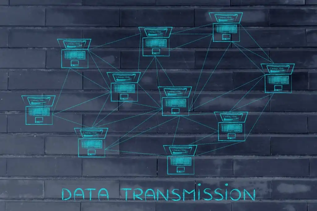 Daten müssen bei Weitergabe kontrolliert werden - deswegen data transmission.